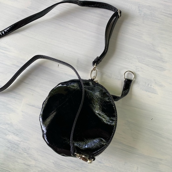 Beautiful black vintage plumeria or rose cross body bag/ wallet - Picture 7 of 7